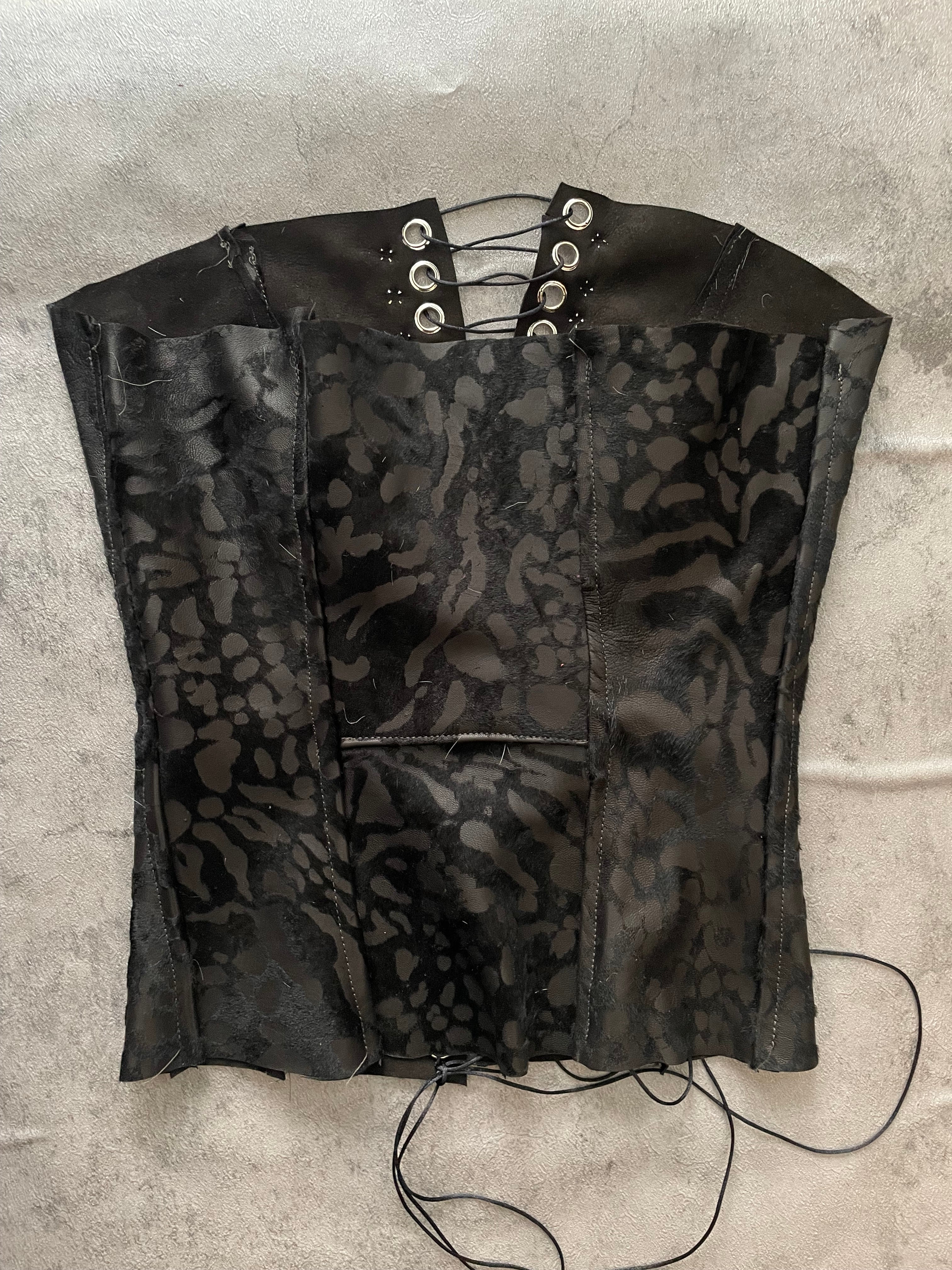 One of one Minerva top - XS